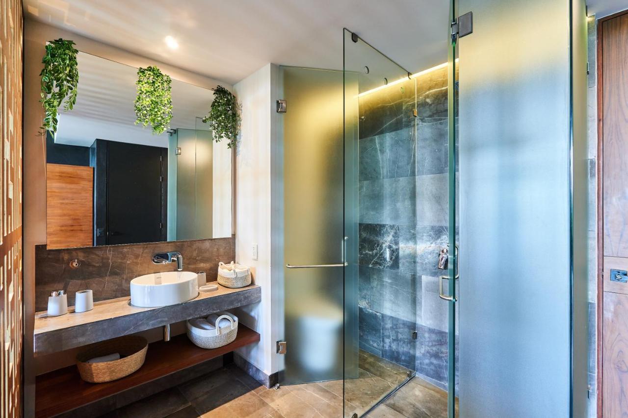 Bond - Centric & Private Plunge Pool & Club Access Appartamento *