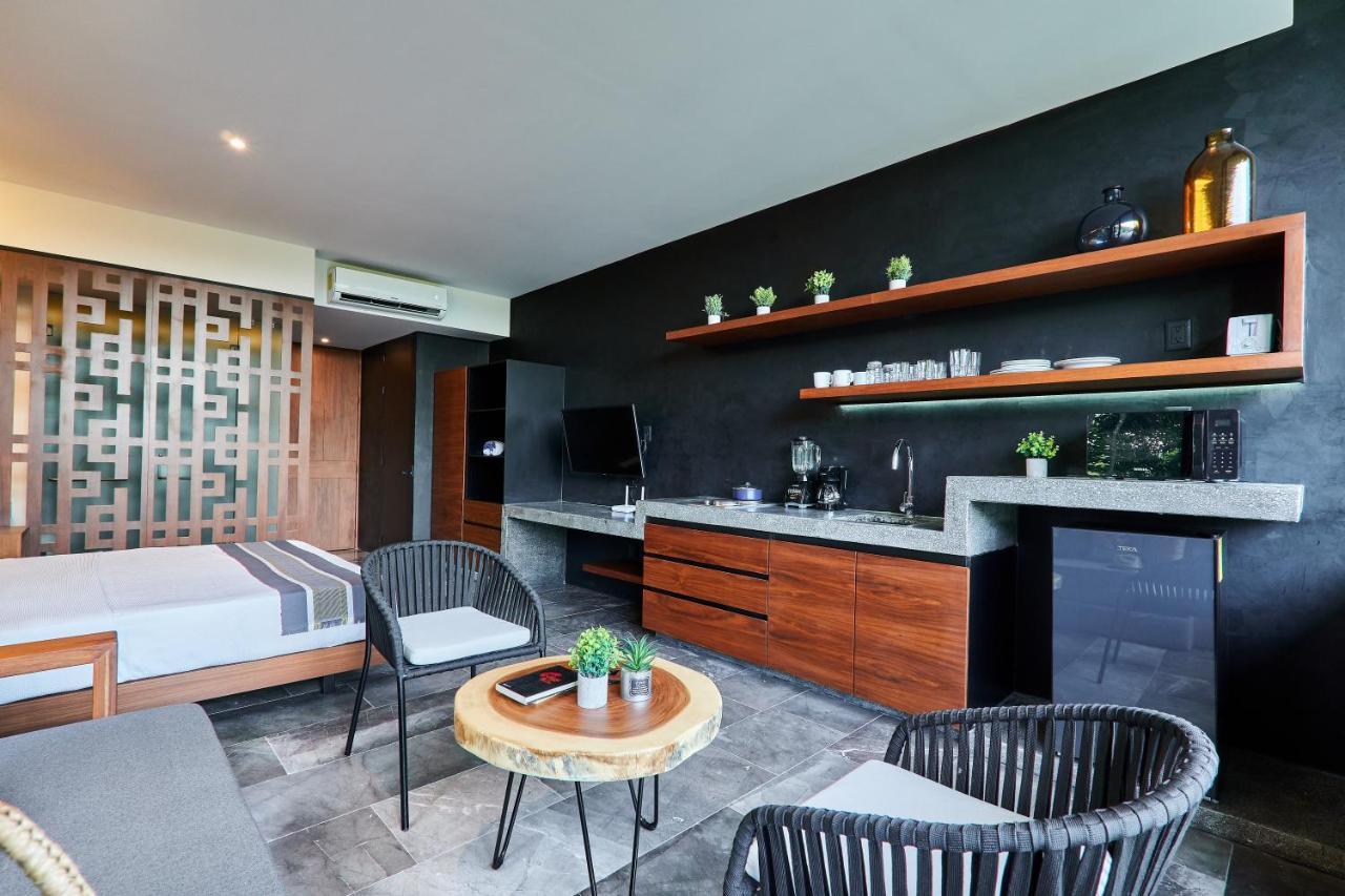 Bond - Centric & Private Plunge Pool & Club Access Appartement